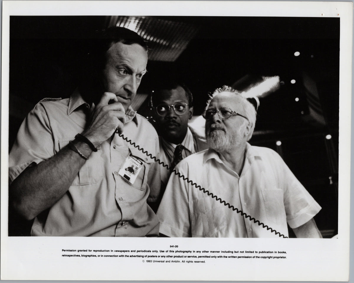 Jurassic Park — Radio Communication Scene — A01024