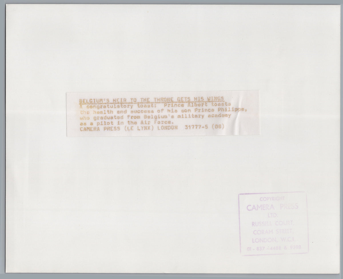 A06016 — reverse and markings