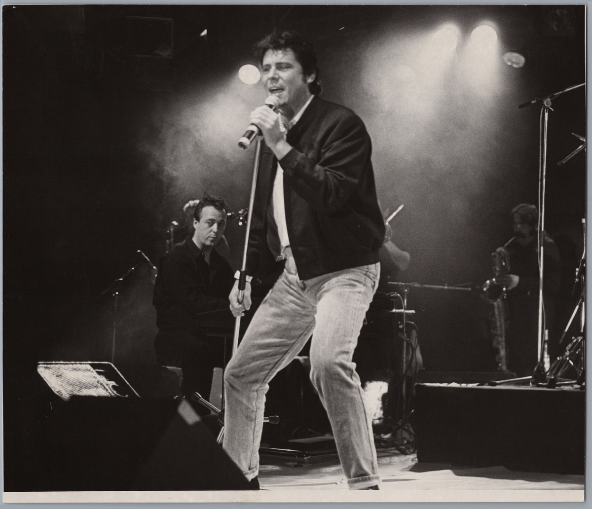 Shakin' Stevens — Live Stage Performance — front