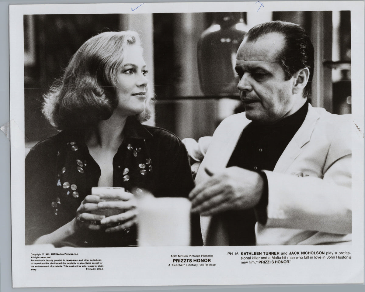 Kathleen Turner and Jack Nicholson in Prizzi’s Honor — A01020