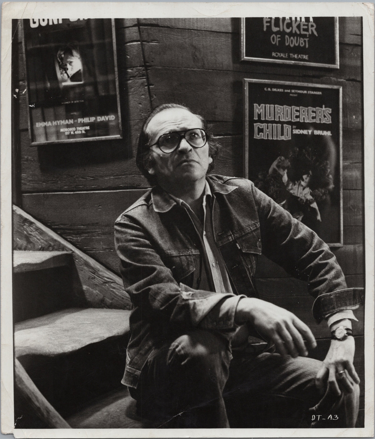 Sidney Lumet — Seated Street Portrait — A01029