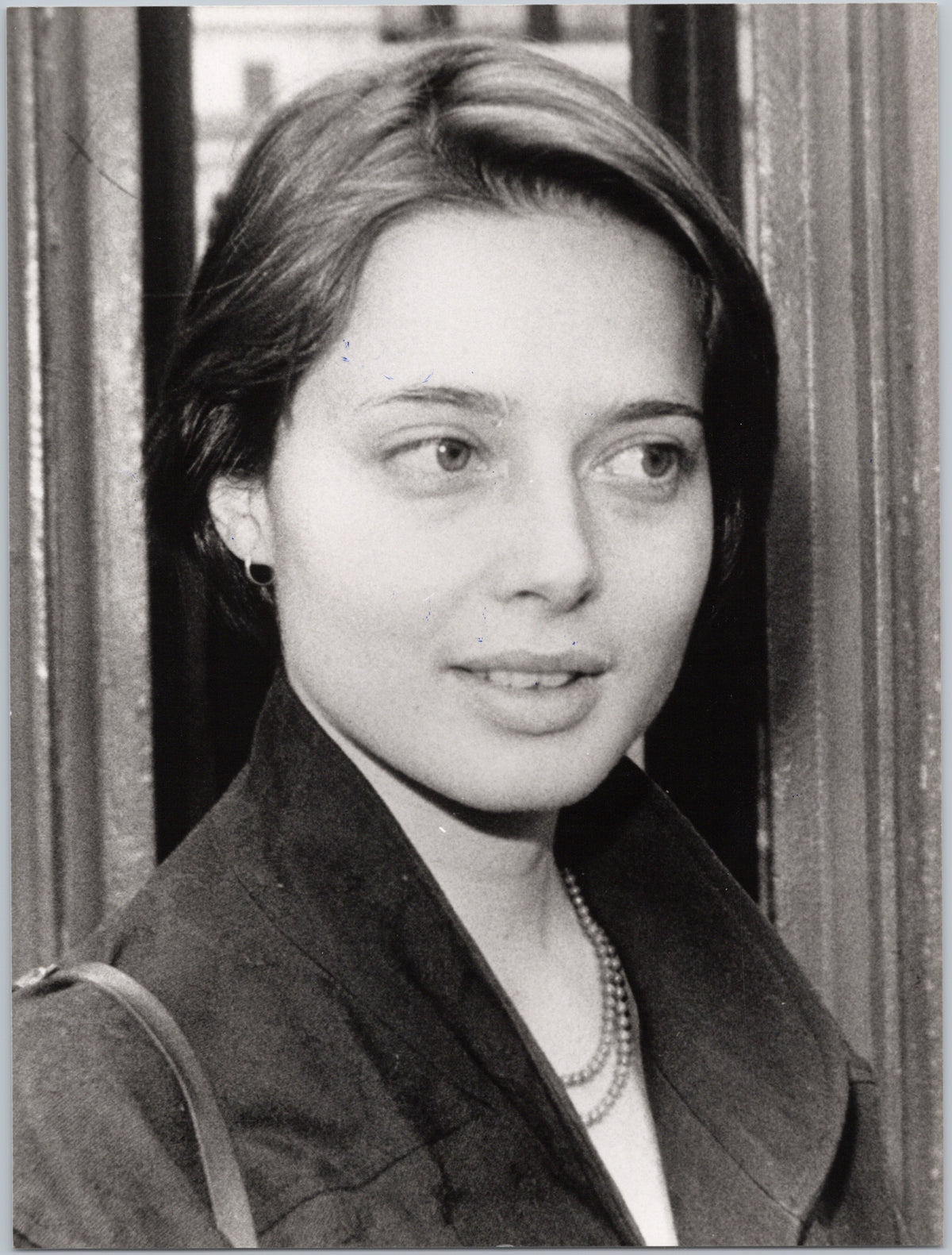 Isabella Rossellini — Portrait — front
