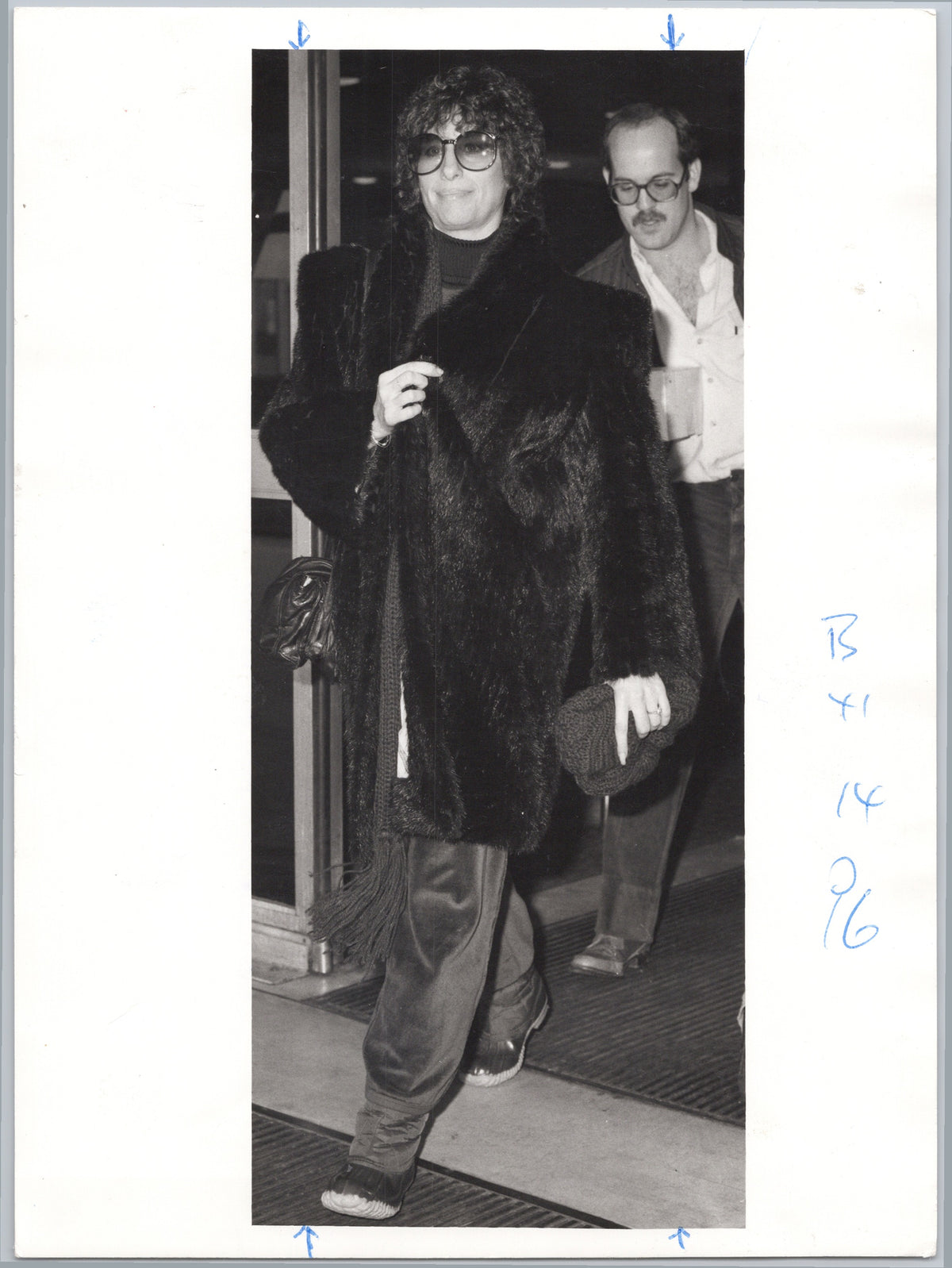 Barbra Streisand at Heathrow, 1980 — front