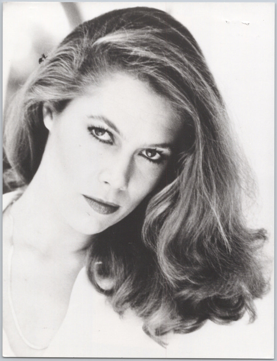 Kathleen Turner — Close-Up Portrait