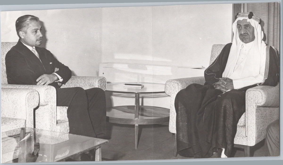 Formal Meeting with a Visiting Official — front