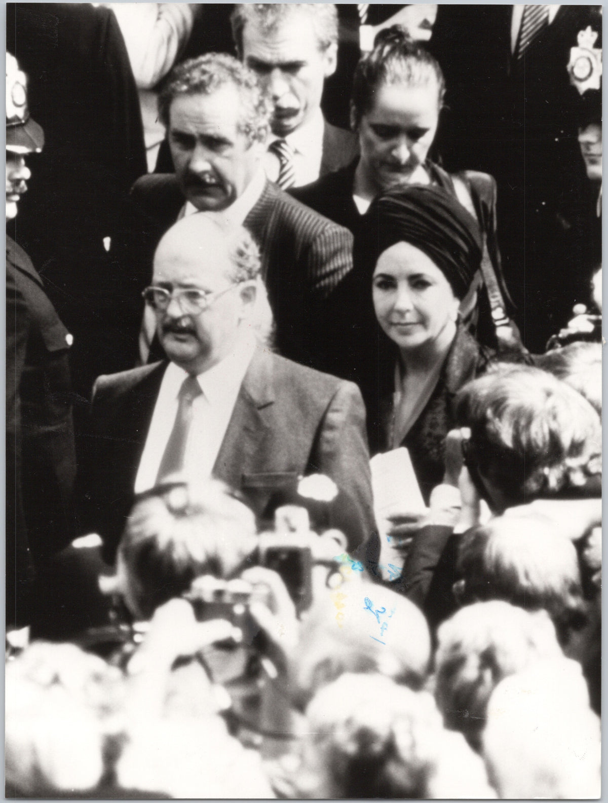 Elizabeth Taylor at a Richard Burton Memorial Service — front