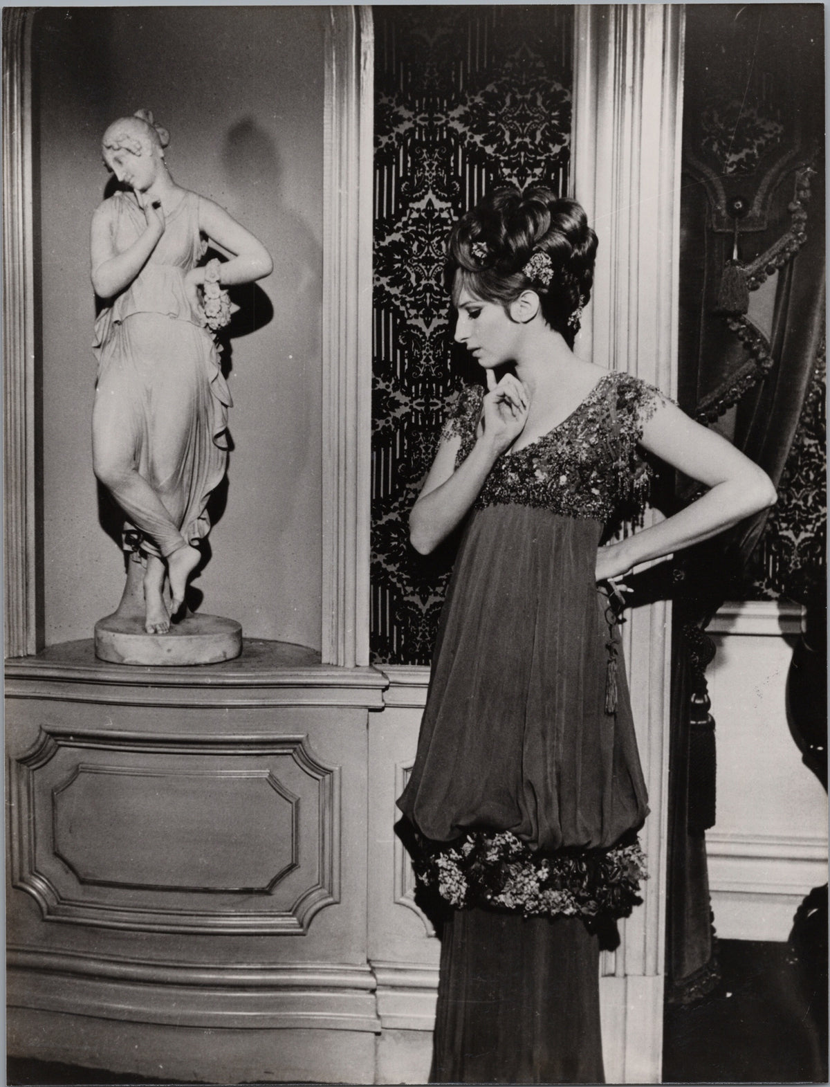 Barbra Streisand in Funny Girl Costume — front