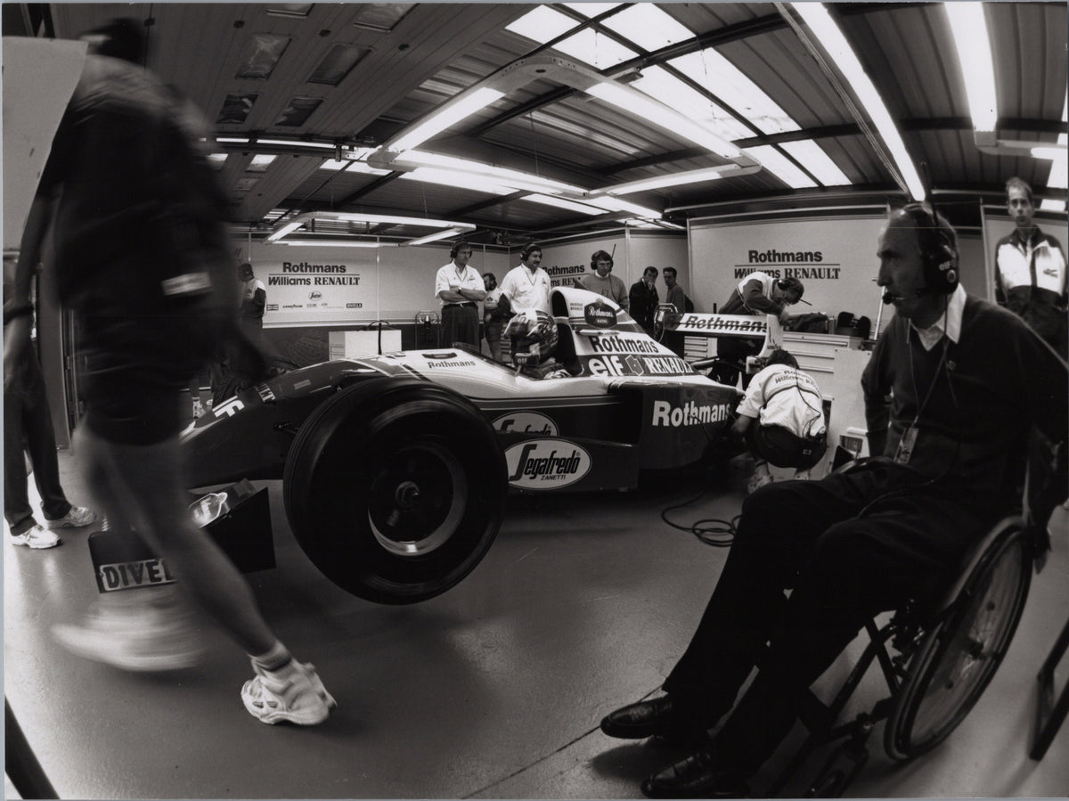 David Coulthard and Frank Williams in the Team Garage — front