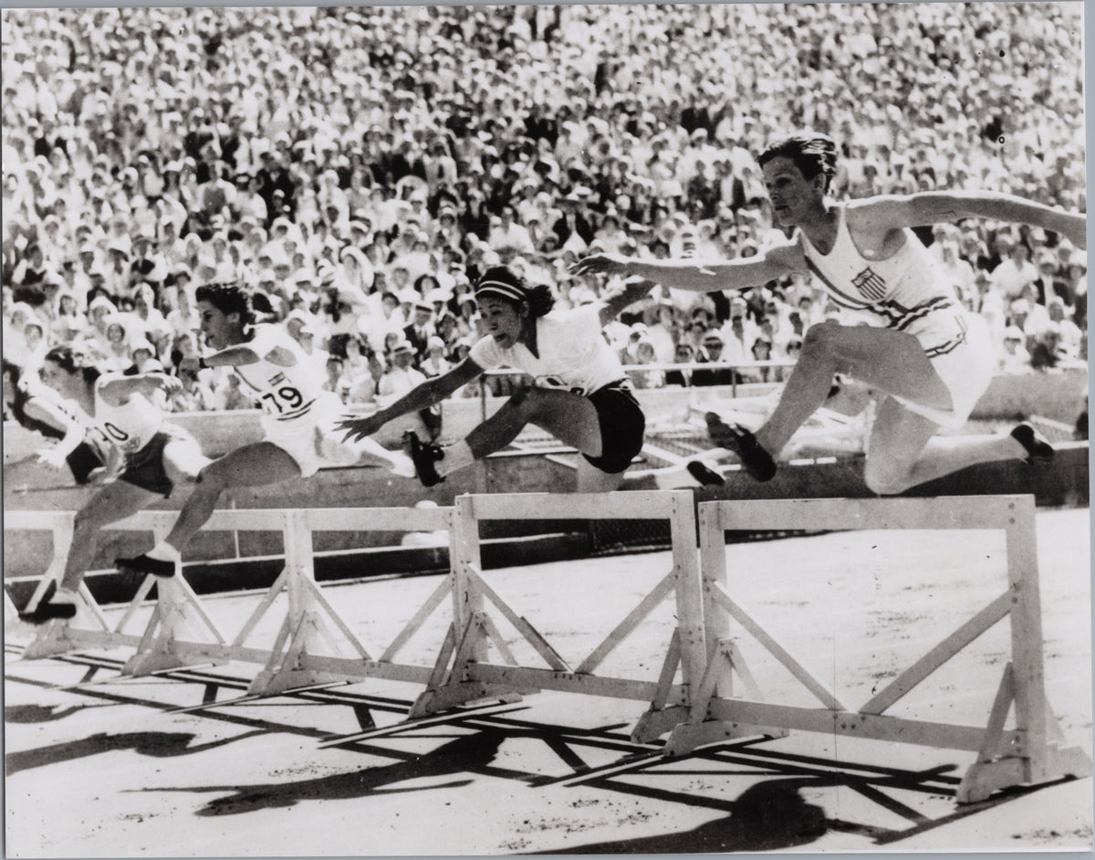 Women’s 80-Metre Hurdles — 1932 — front