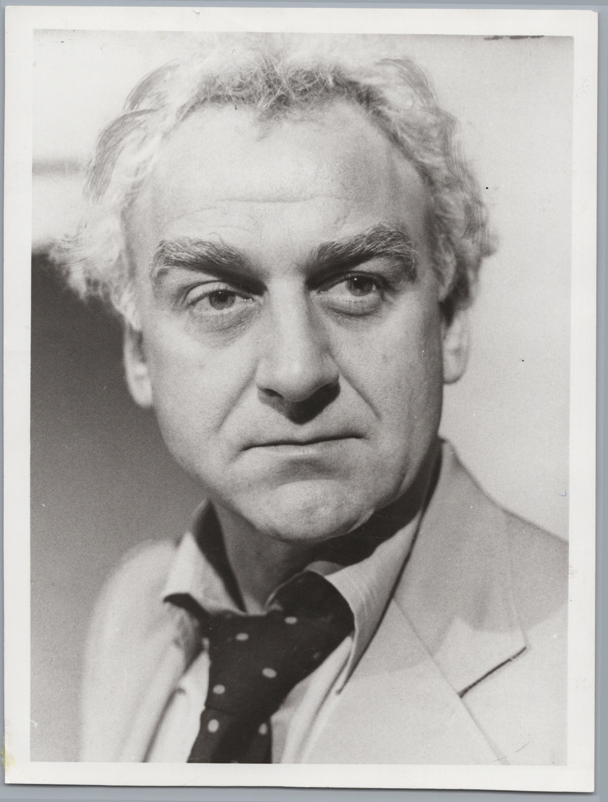John Thaw — Suit-and-Tie Portrait — front