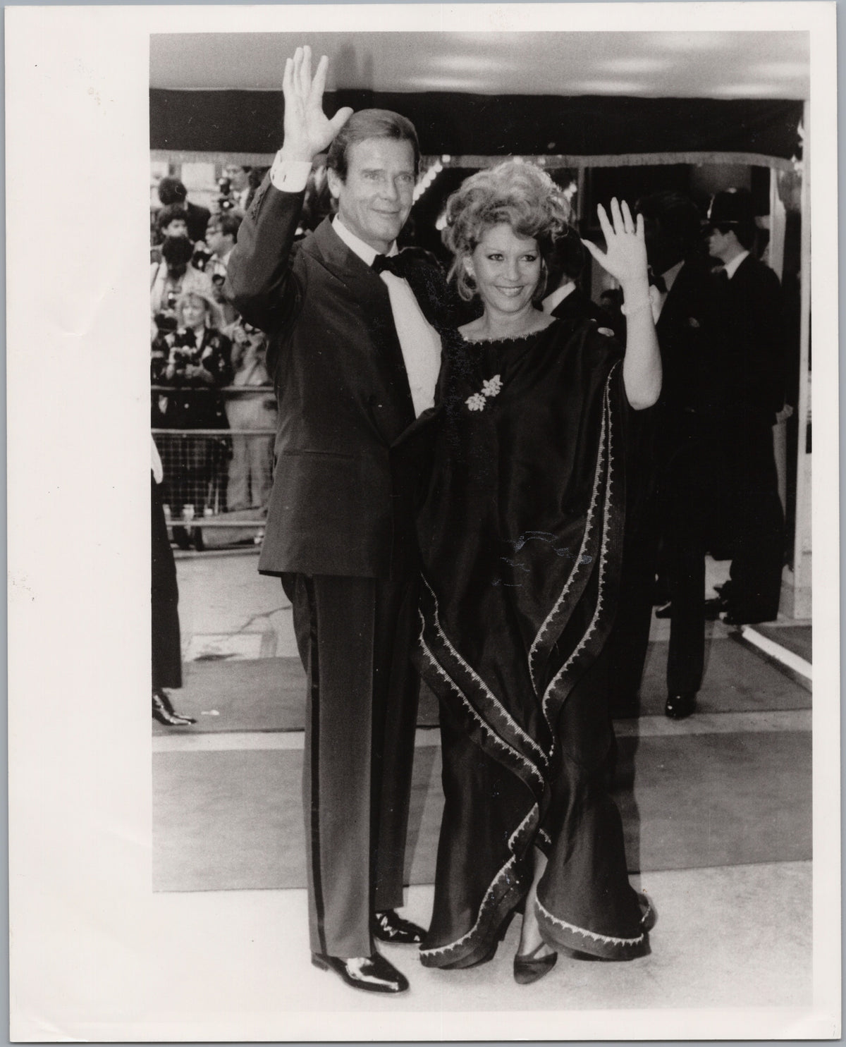 Roger and Luisa Moore — A View to a Kill Premiere, 1985 — front